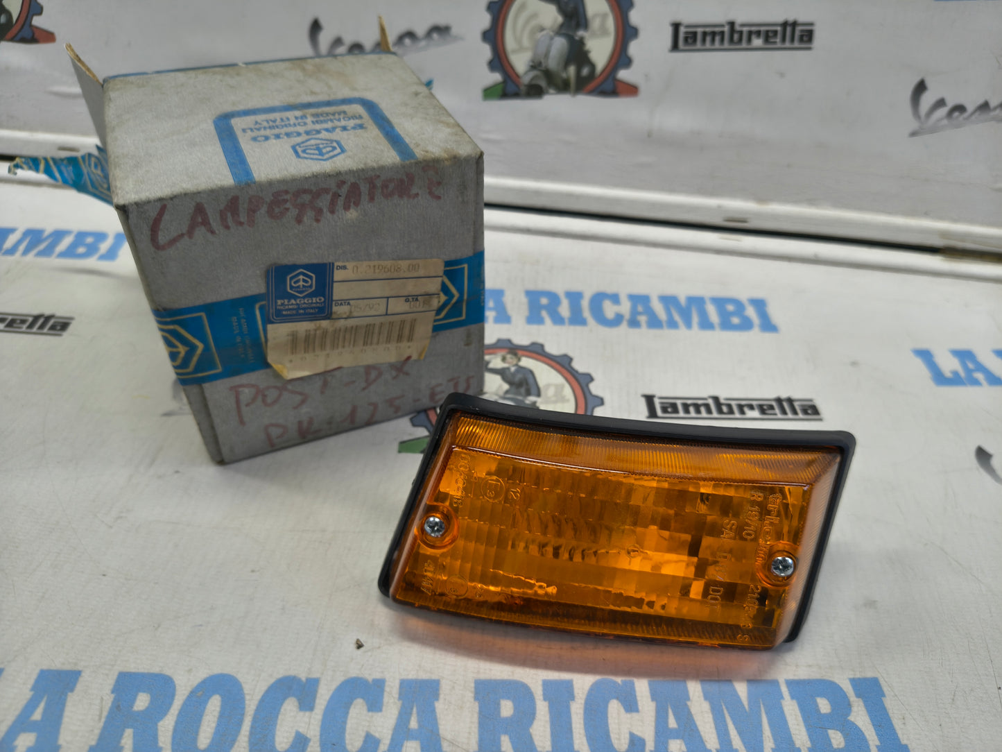 Freccia Posteriore DX Piaggio Vespa ETS - PK 125 219608