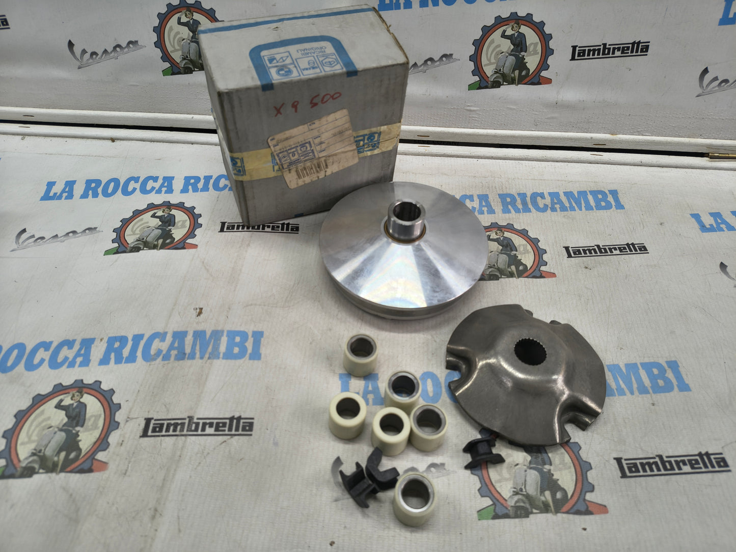 VARIATORE COMPLETO X9 500 PIAGGIO 8258005