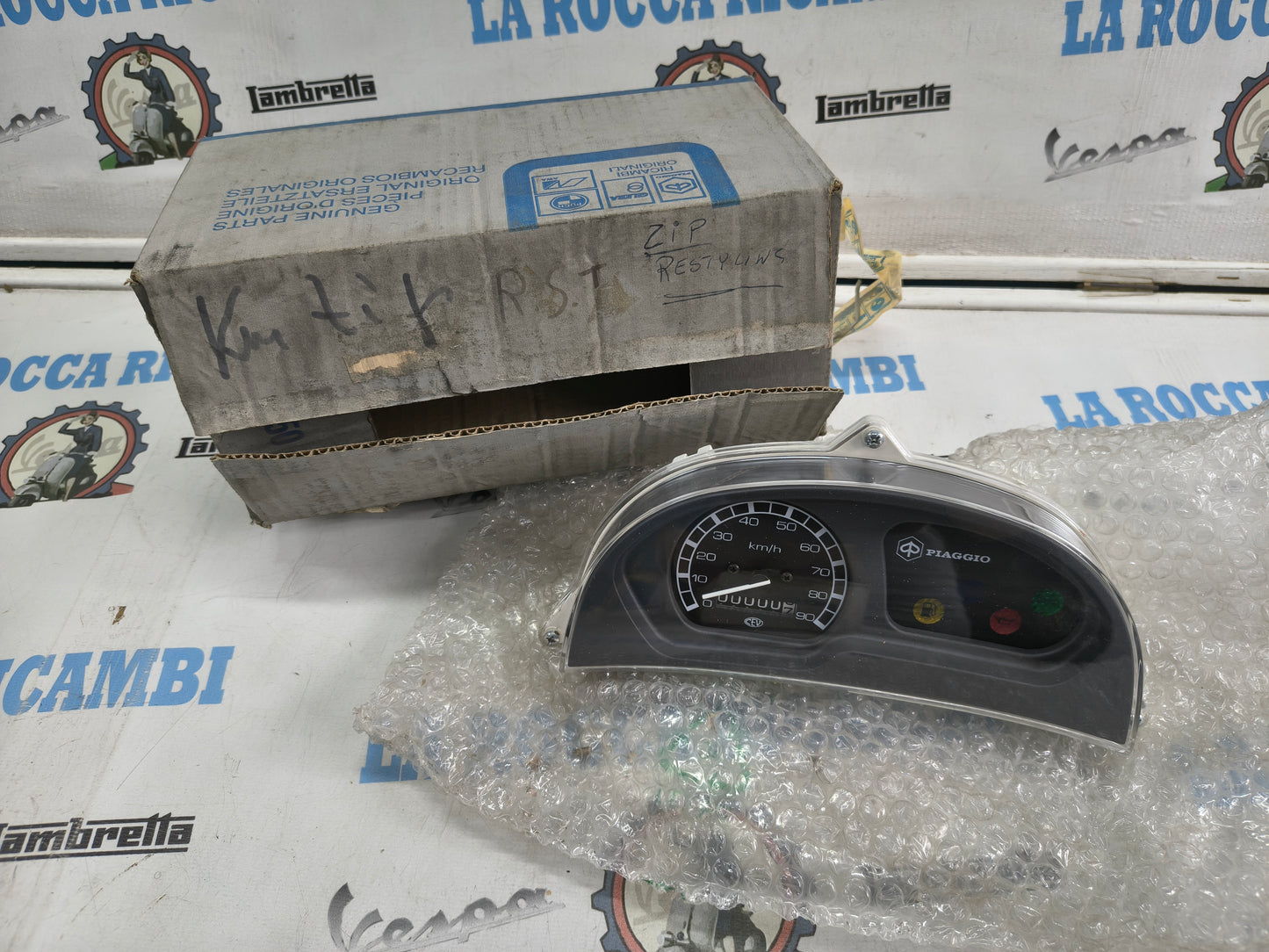 Contachilometri strumentazione ORIGINALE PIAGGIO ZIP RST RESTYLING 560416
