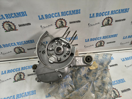 CARTER MOTORE VESPA 50 HP FL2 Originale 430560 (Avviamento a pedale)