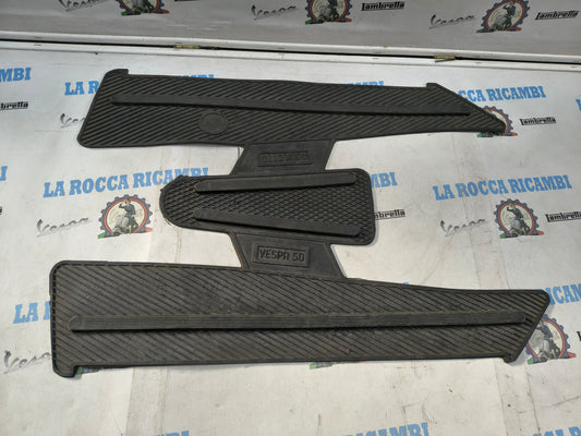 Tappeto pedana Vespa 50 L / R / N / SPECIAL Fondo di magazzino