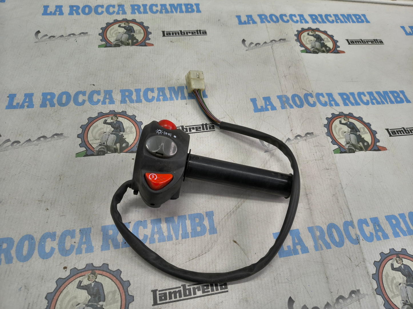 Commutatore destro PIAGGIO MADISON