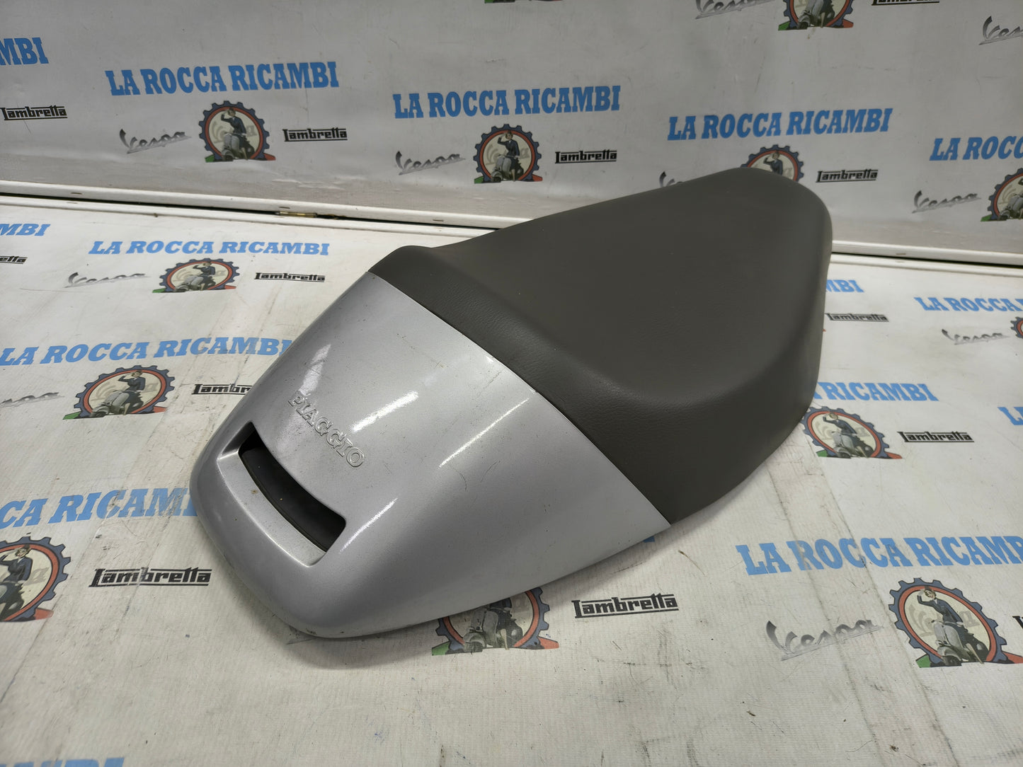 Sella / Sedile PIAGGIO SFERA