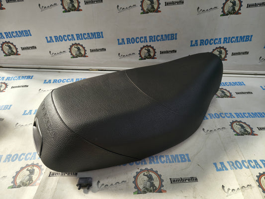 Sella / Sedile PIAGGIO GILERA TYPHOON 445488
