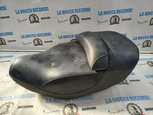 Sella / Sedile PIAGGIO HEXAGON 125 / 150 Originale 270025