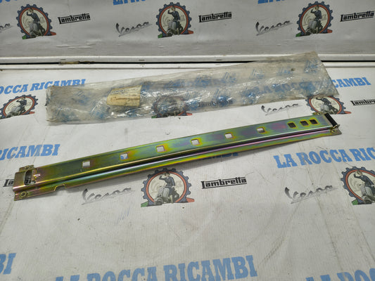 GUIDA SCORRIMENTO VETRO SPORTELLO PIAGGIO APE TM 602/703/703 VOLANTE/703 DIESEL ORIGINALE 216524