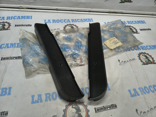 PEDANA POGGIA PIEDI PEDANE PIAGGIO SI COLORE NERO CODICE 228989 ORIGINALE