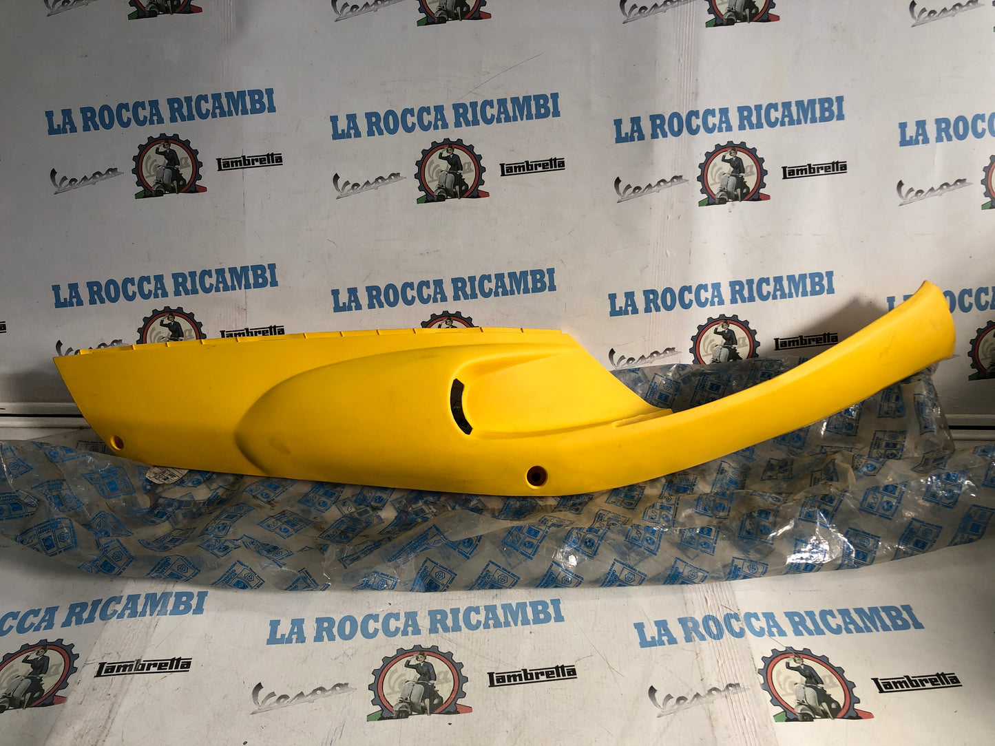 Fiancata destra Gialla PIAGGIO ZIP MK1 Originale 272376