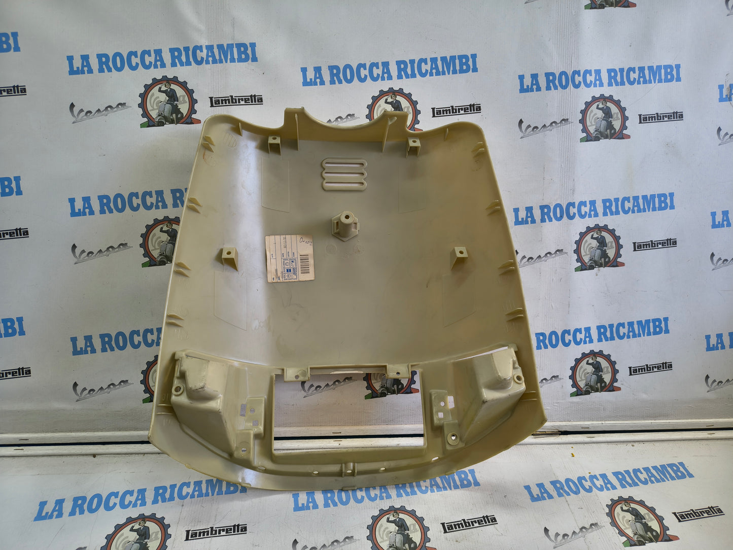 CARENA SCUDO ANTERIORE PIAGGIO SKIPPER / QUARTZ 150 - 9189005