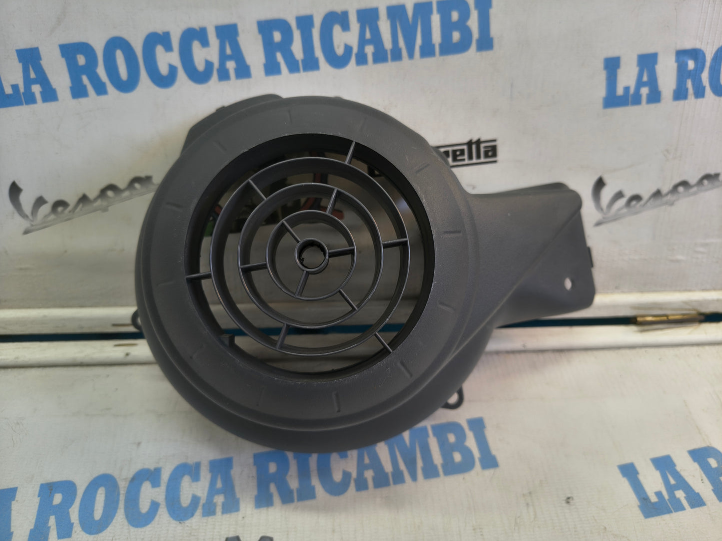 COPERCHIO VENTOLA RAFFREDDAMENTO PIAGGIO VELOFAX 478558