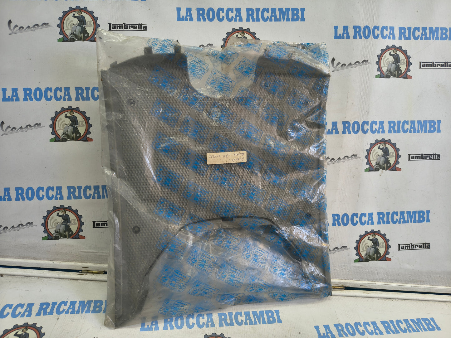 PEDANA POGGIAPIEDI PIAGGIO QUARTZ 258732