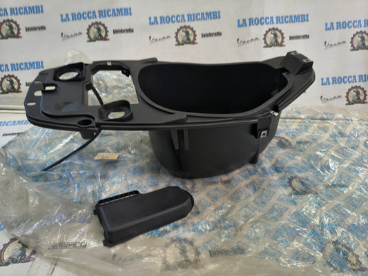VANO PORTACASCO ORIGINALE PIAGGIO SKIPPER SFERA 297347 - 575095