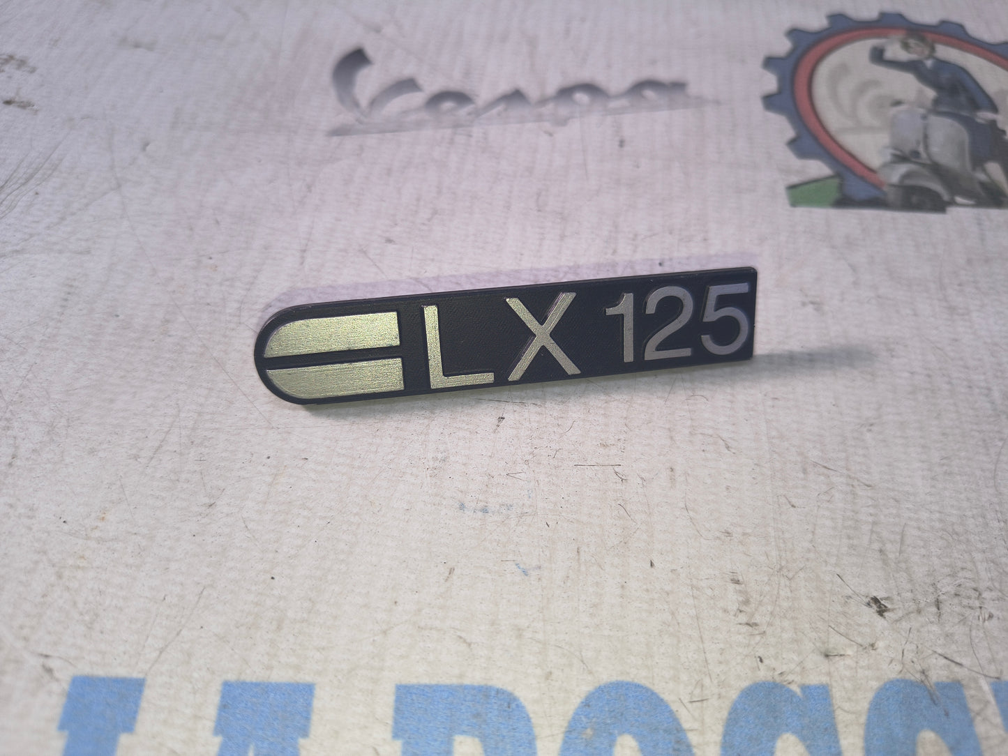 Scritta "CLX 125" Bauletto Vespa Cosa
