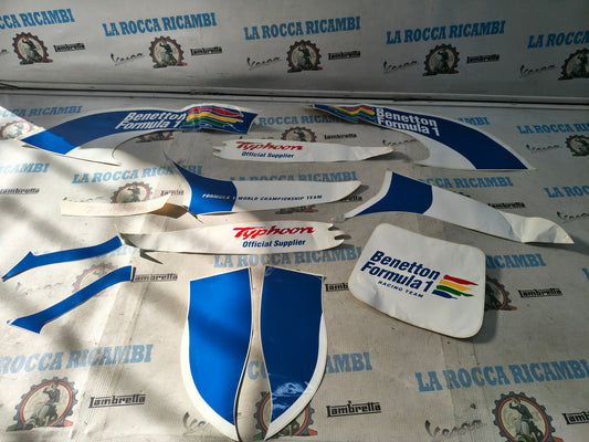 ADESIVI PIAGGIO GILERA TYPHOON 50cc BENETTON F1 DECALCOMANIA 573145