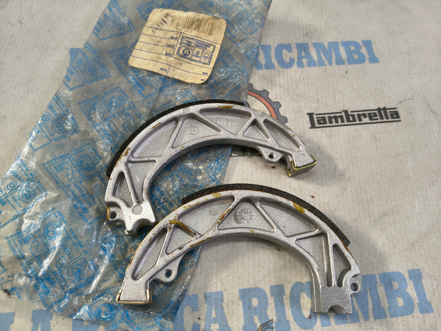 GANASCE POSTERIORI ORIGINALI PER PIAGGIO VELOFAX 50 - 273430