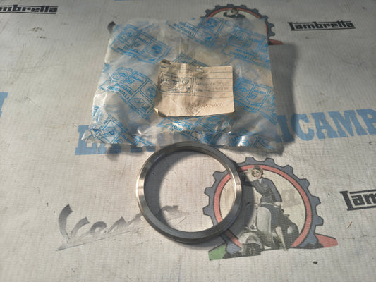 Distanziale Piaggio Porter 5,7 mm - 9004564524000