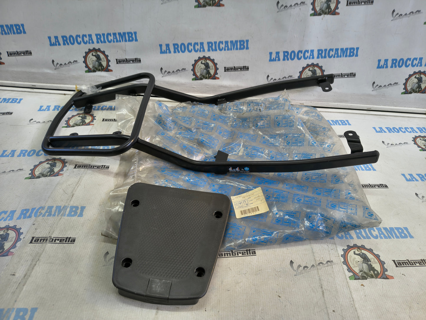 Portapacchi PIAGGIO 437556
