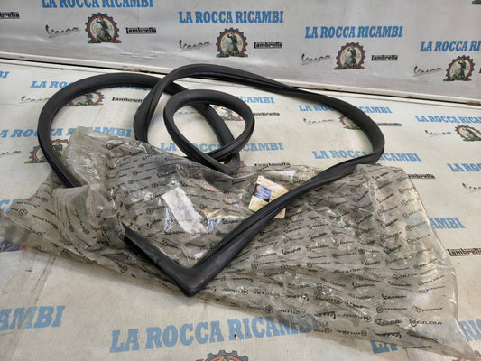 Guarnizione Vetro Parabrezza Piaggio Porter 5612187Z01000