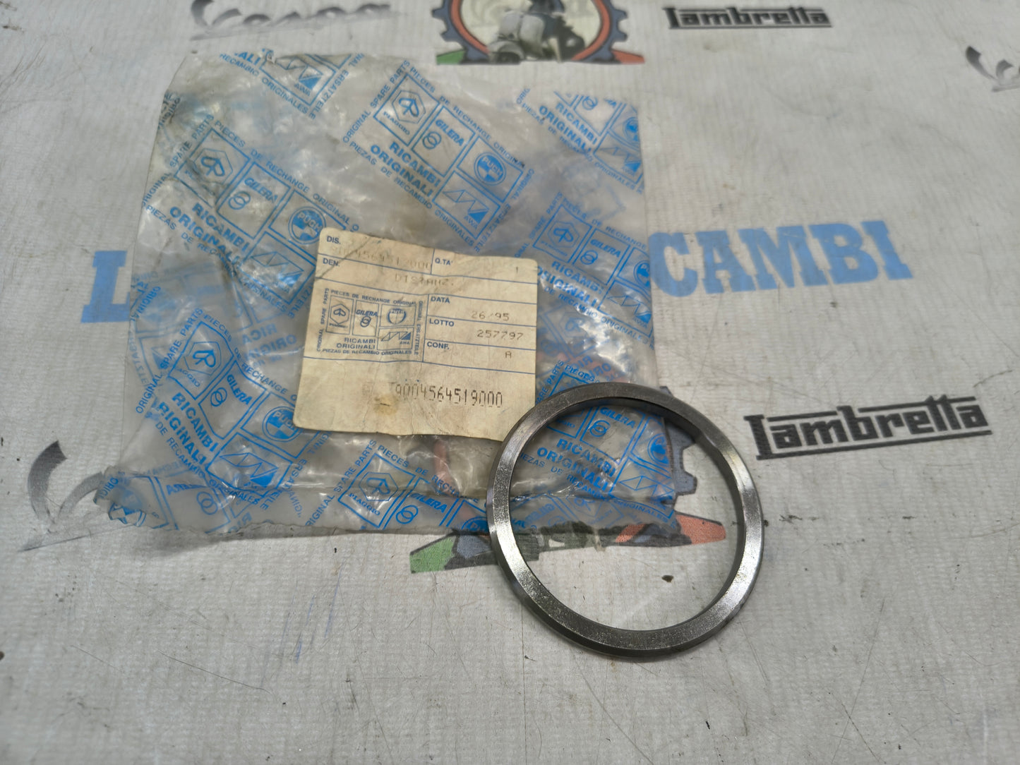 DISTANZIALE DIFFERENZIALE 5,2mm PIAGGIO PORTER 9004564522000