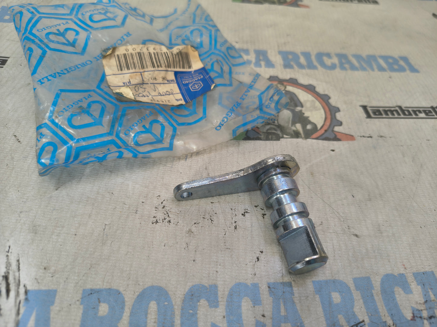 LEVA GANASCE POSTERIORE PIAGGIO VESPA PK - N - HP - FL 215937