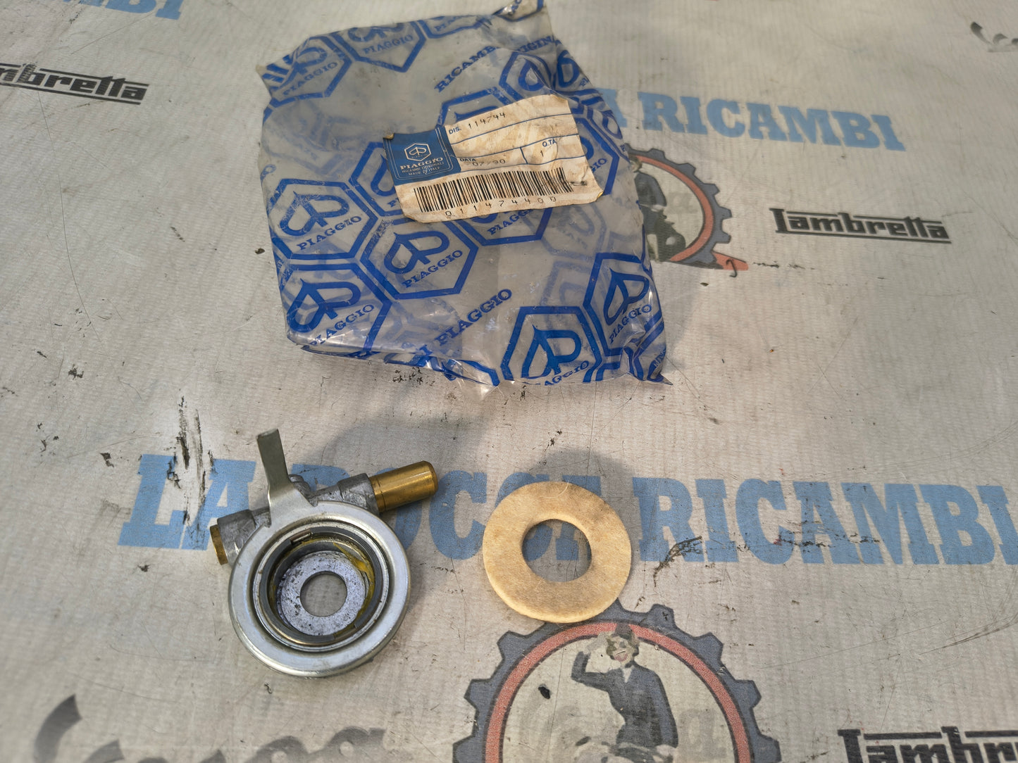 INGRANAGGIO RINVIO CONTACHILOMETRTI PIAGGIO SI 114744