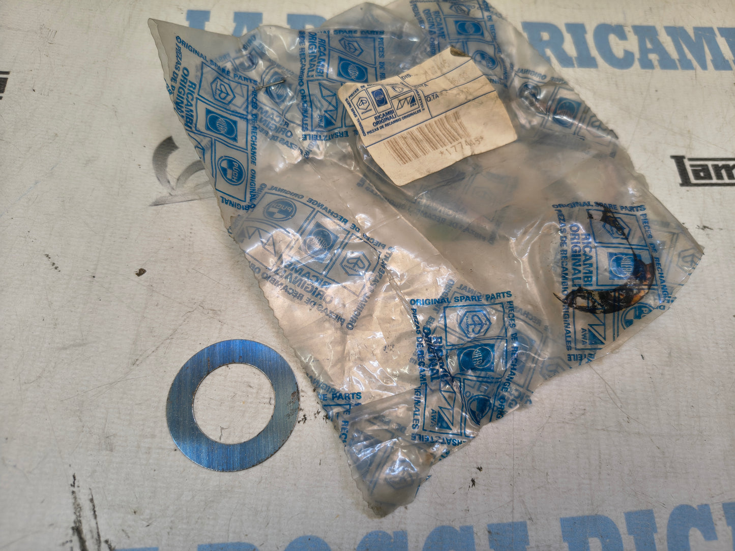 RONDELLA MOZZO ANTERIORE ORIGINALE VESPA PX-PK 177445