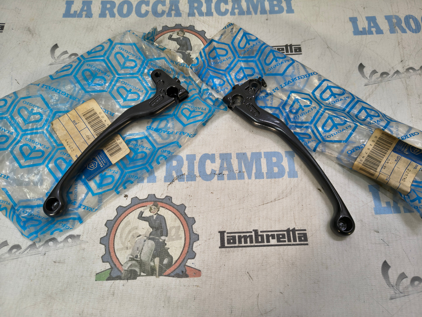Leve freno Sx DX PIAGGIO GRILLO 229740 - 229744