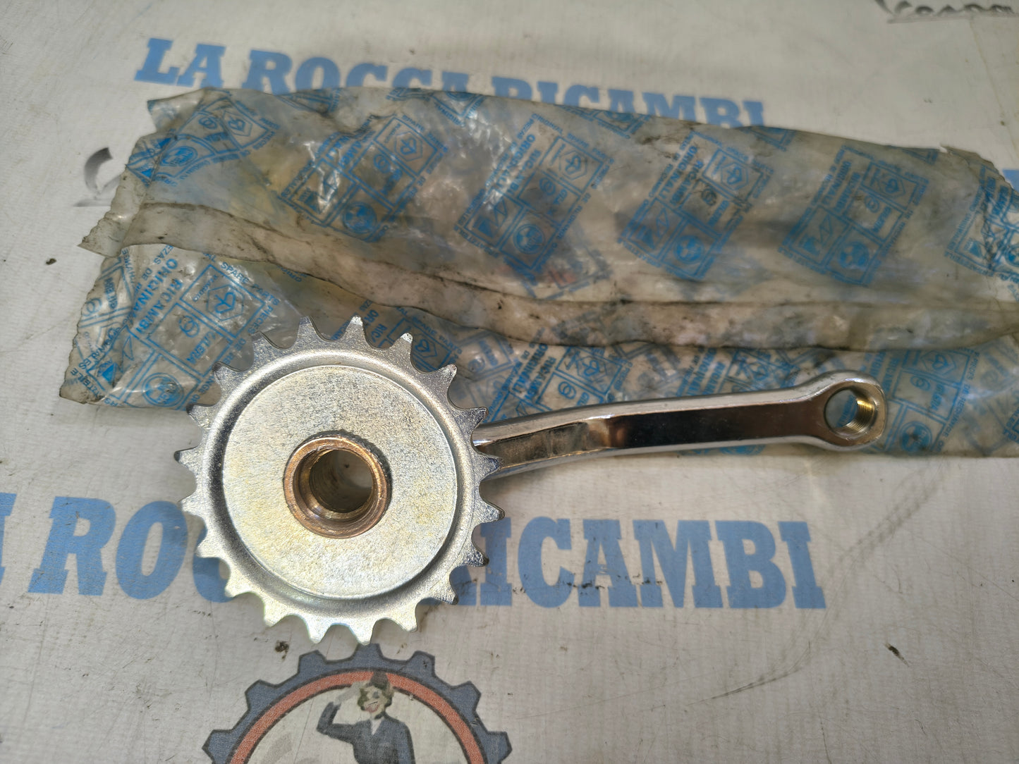 Pignone per asse pedivella Piaggio 427605