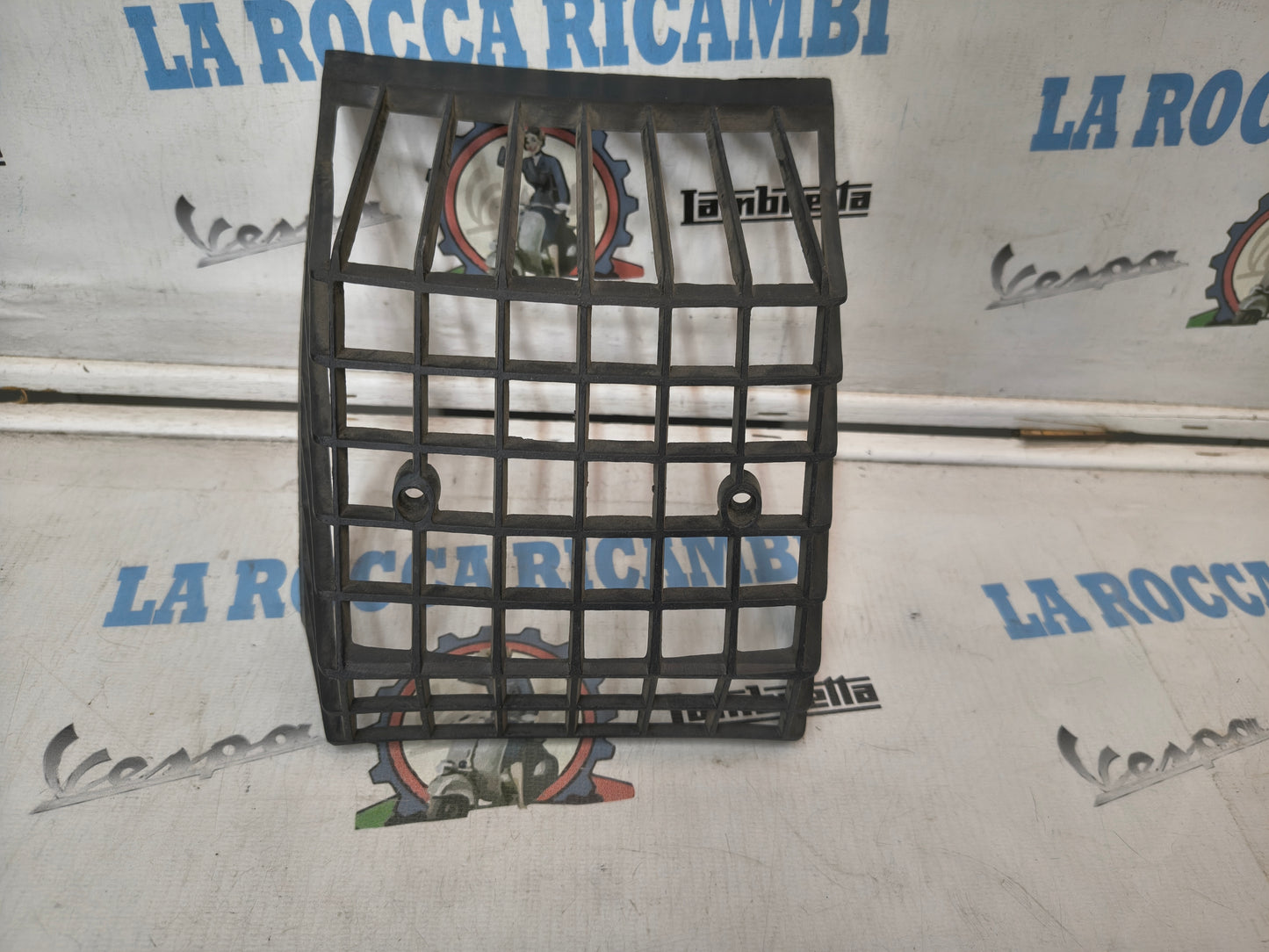 Griglia parasassi protezione Fanalino Vespa PK XL