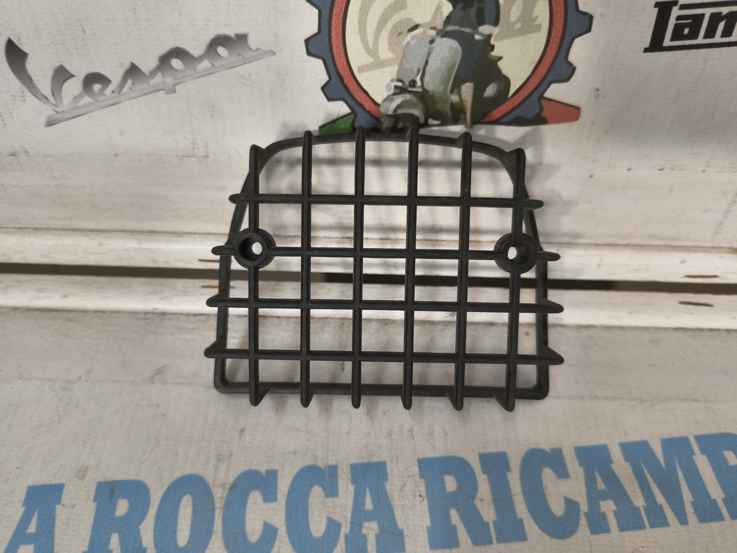 Griglia parasassi protezione fanalino posteriore PIAGGIO SI Prima Serie