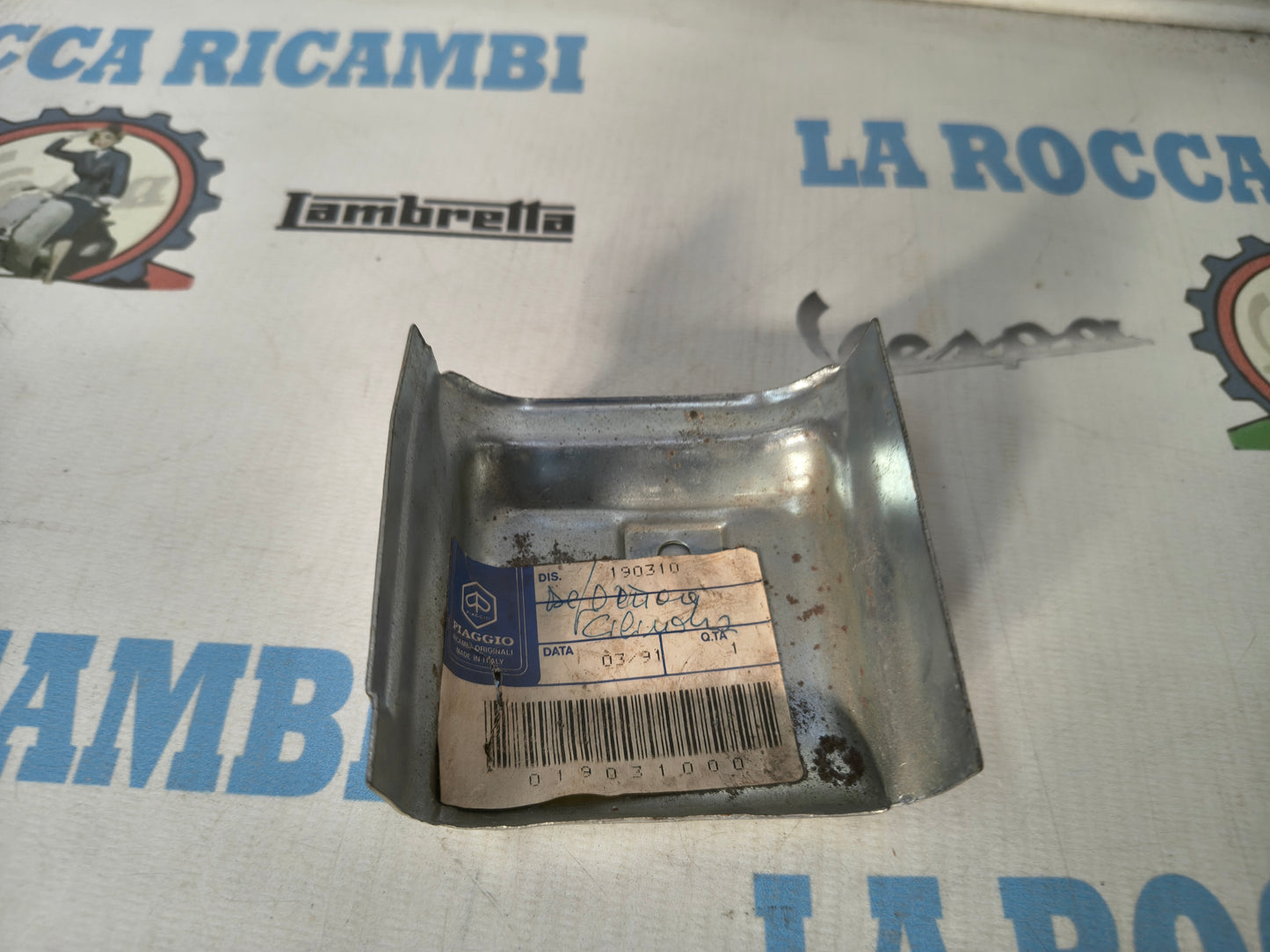 Deflettore sul cilindro in metallo Originale PIAGGIO CIAO 190310