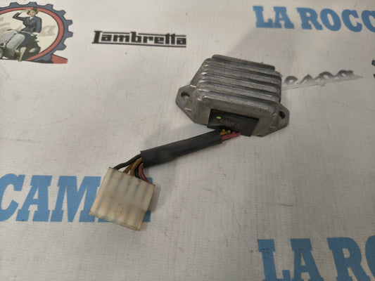 REGOLATORE DI TENSIONE ORIGINALE GILERA EAGLET 50 2927705