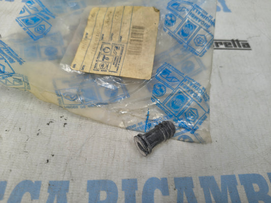 MANICOTTO COPERCHIO PUNTERIE MOTORE LOMBARDINI PORTER PIAGGIO 493143