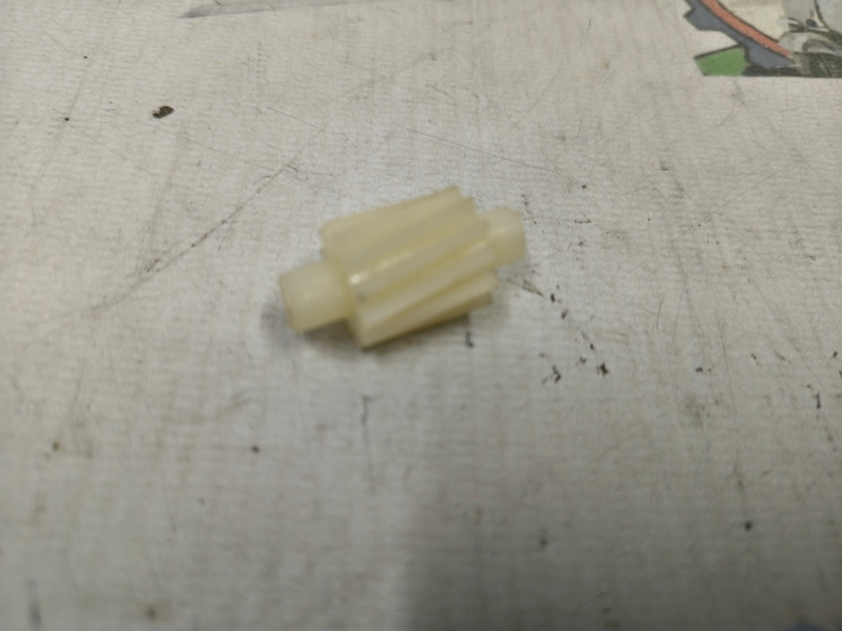 Ingranaggio Rinvio Rocchetto Contachilometri Vespa ET2 / ZIP e varie 267819