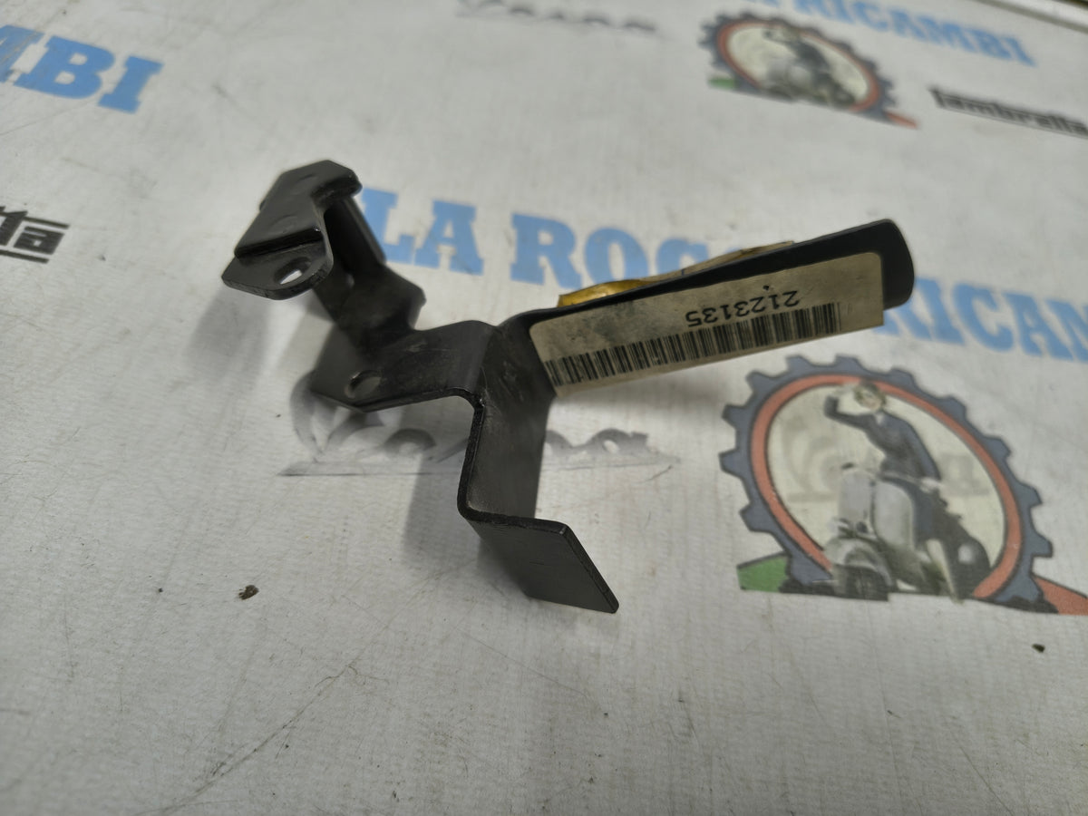MANIGLIA INTERNA SINISTRA PORTA PIAGGIO APE 50 ('69-'71) - APE 50 ('71-'80) - AP 2123135