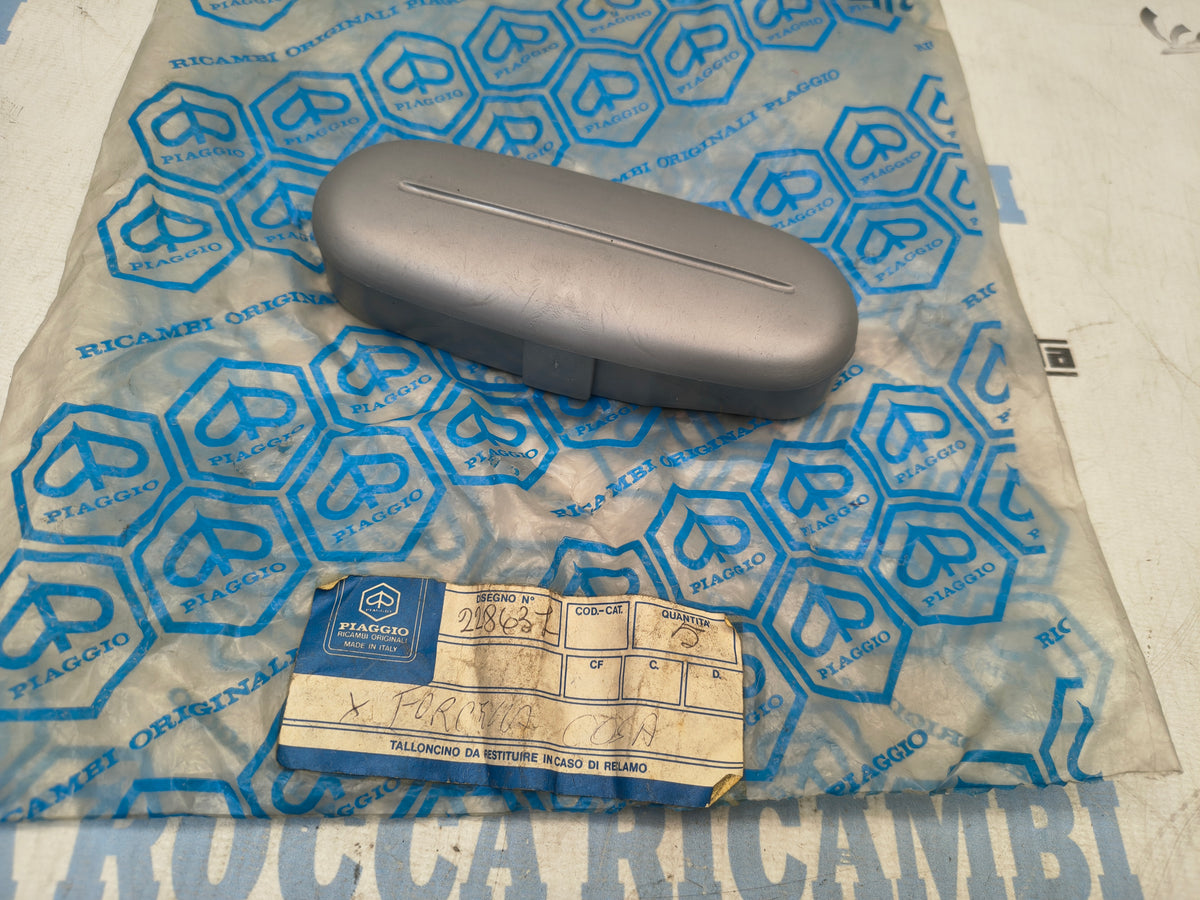 COPERCHIO MOZZO FORCELLA PIAGGIO VESPA COSA 228637