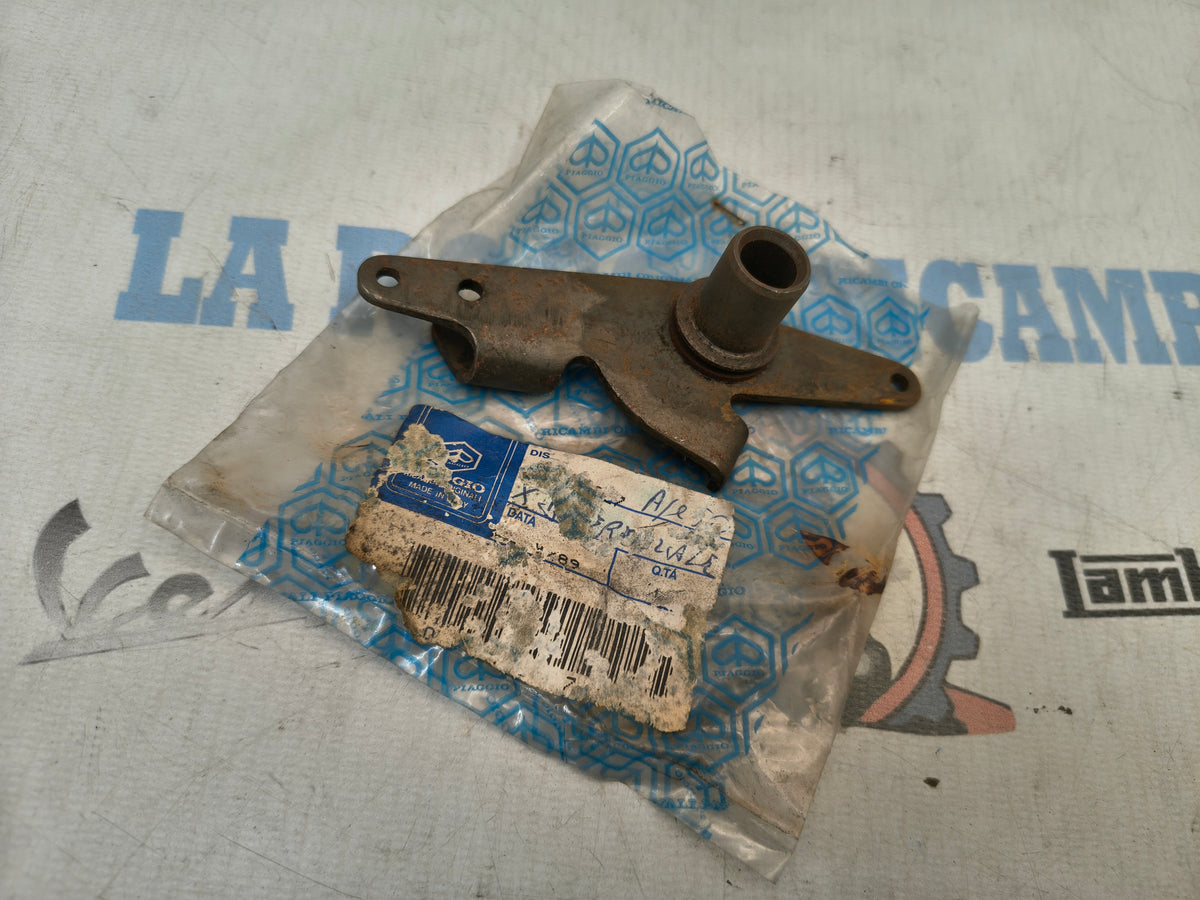 LEVA COMANDO FRIZIONE PIAGGIO APE 50 117027