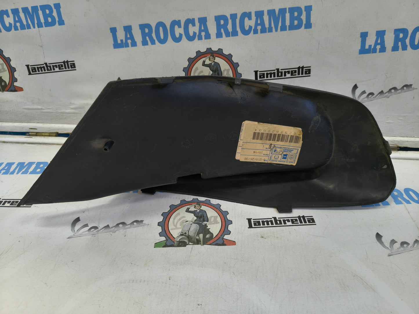Carena pedana poggia piedi Piaggio SKR 125 150 CSM CVM Cover RH- 259820