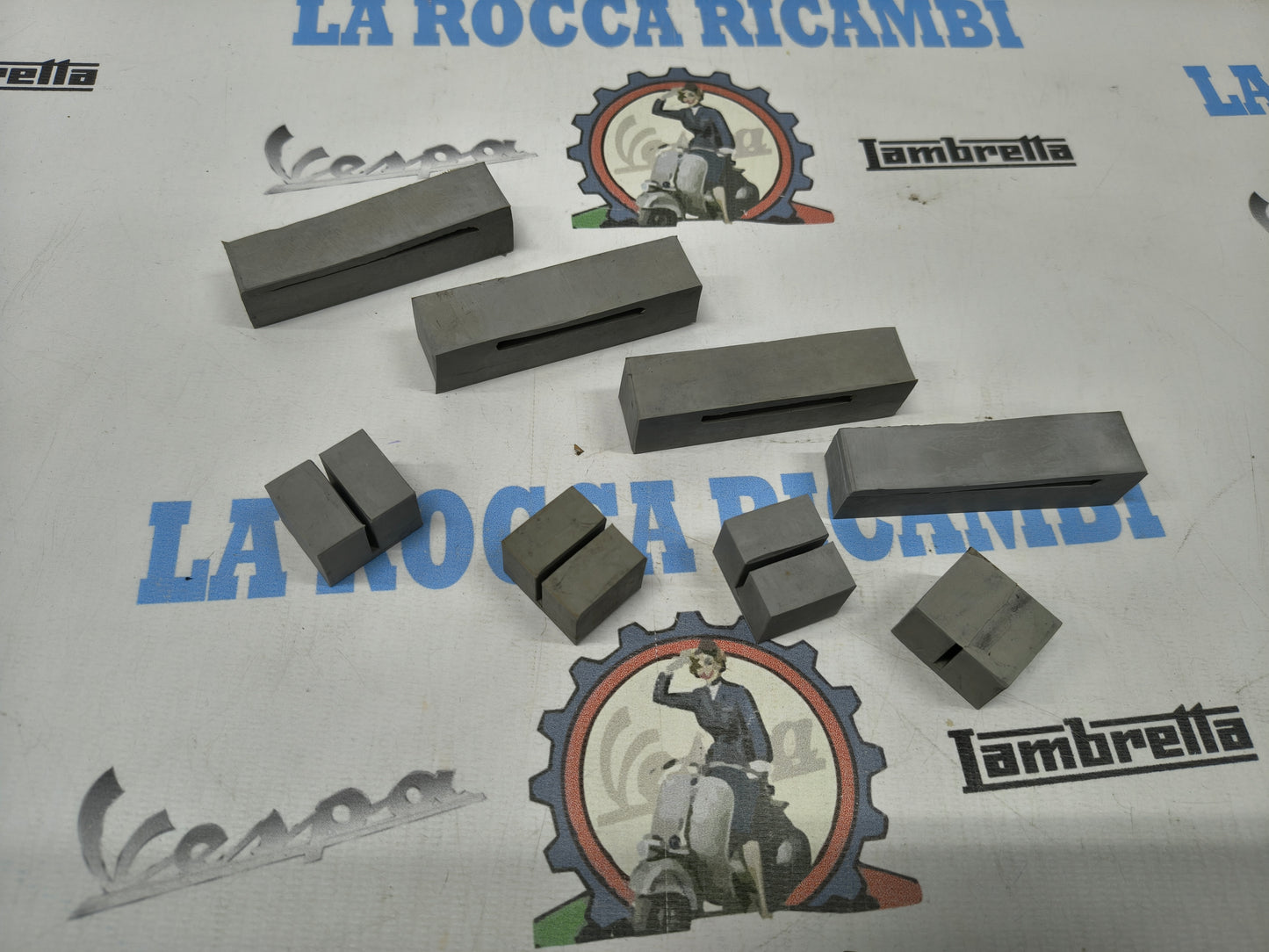 Kit tamponi cinghia serbatoio Lambretta LI / Serveta [GRIGI]