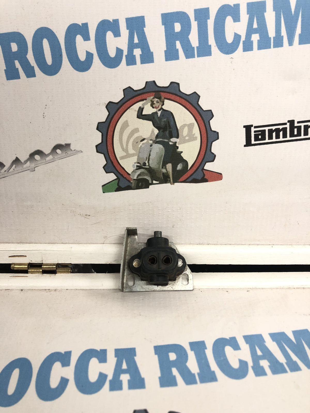 Interruttore Stop Lambretta LI Serie 1 (2 Fori)