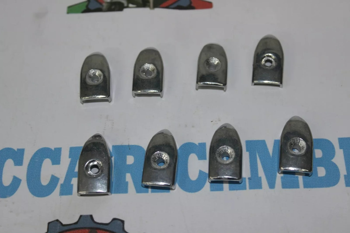 Kit 8 pz Puntalini Fissaggio Pedana Lambretta LI / TV Serie 3 - SPECIAL / SX