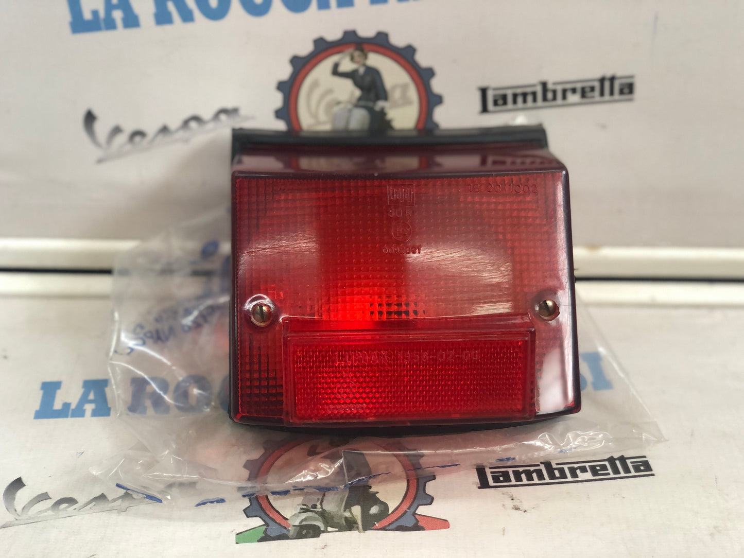 Fanalino Posteriore Vespa BAJAJ