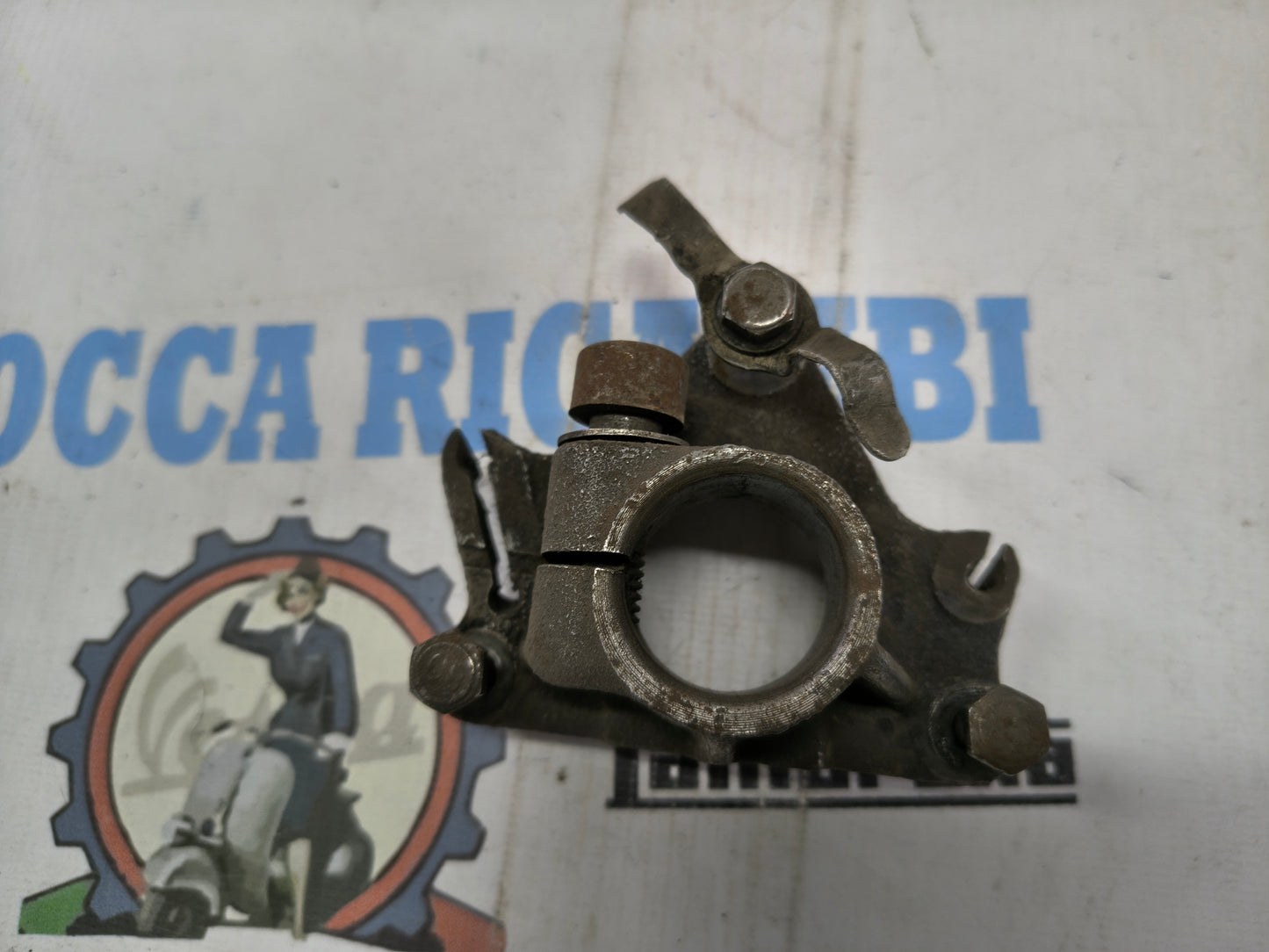 Morsetto manubrio Lambretta LI - TV 175 Serie 3 - SPECIAL - SX  - R.O 19961008