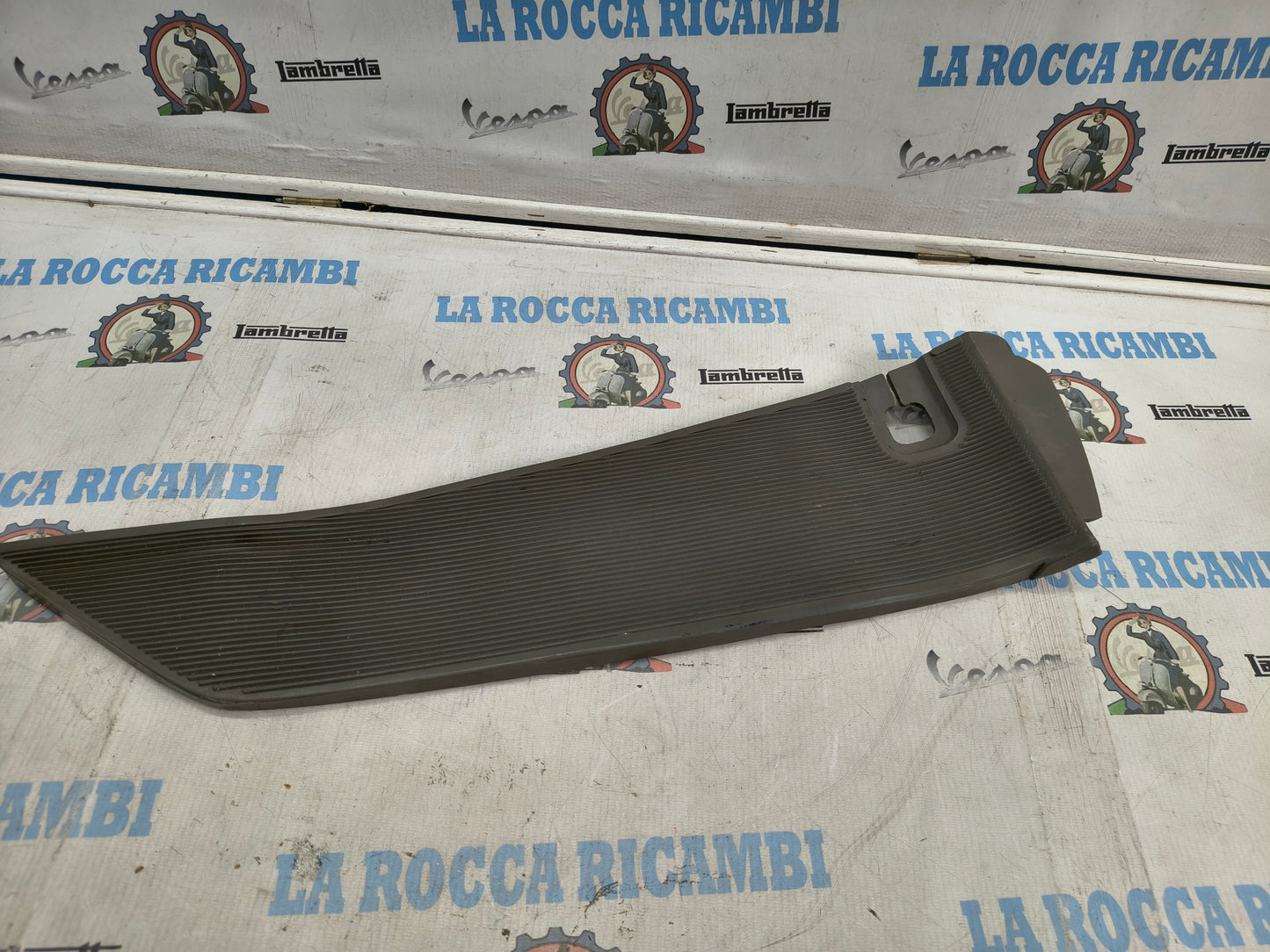 Tappeto lato destro Vespa PK XL / RUSH Originale 253405