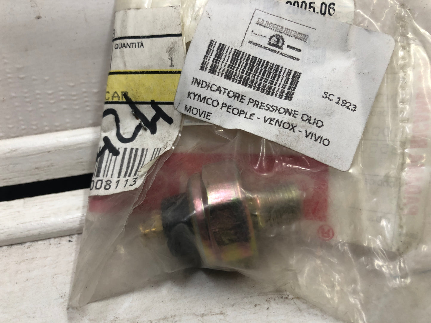 INDICATORE PRESSIONE OLIO KYMCO PEOPLE - VENOX - VIVIO MOVIE
