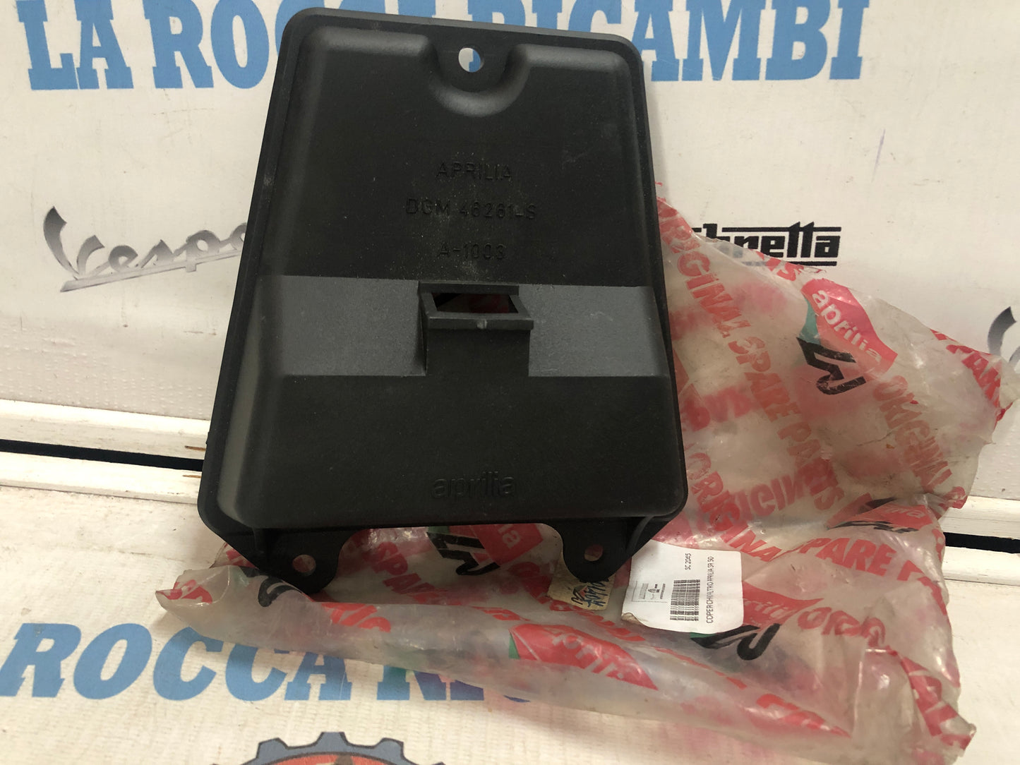COPERCHIO FILTRO APRILIA SR 50 - 8201407