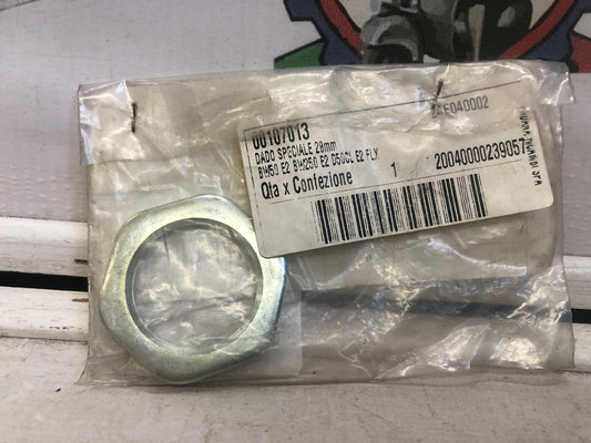 DADO SPECIALE 28 MM KYMCO MODELLI VARI 00107013