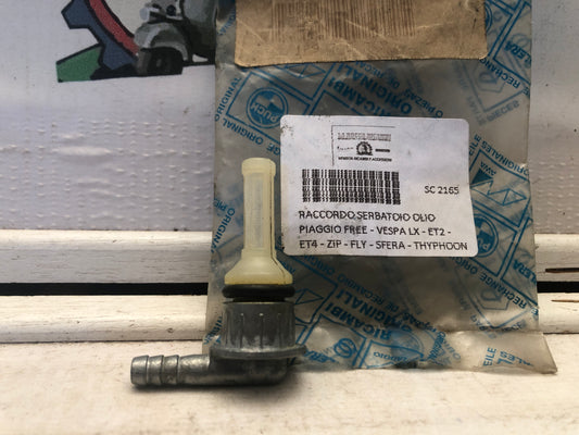RACCORDO OLIO PIAGGIO FREE/ET2/ET4/ZIP 197572