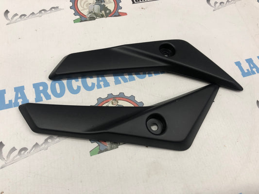 Coperchio Copri Viti Orig. Cupolino Parabrezza Yamaha Per T-Max Tmax 530 12>16