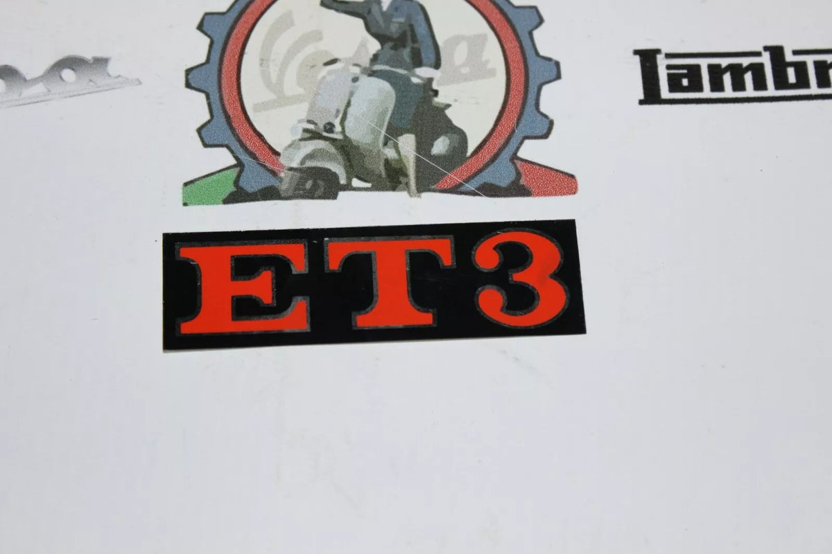 Scritta Adesivo Posteriore "ET3" Vespa 125 ET3 - R.O 112937